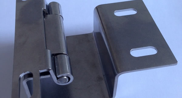 富二代成人斗音五金|東莞合（hé）頁-秋季如何（hé）正確選擇及防護合（hé）頁