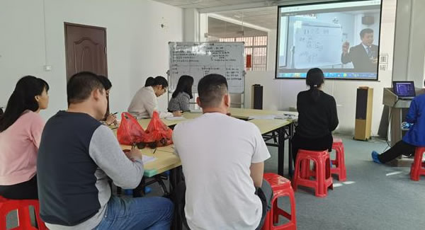 2022，初始（shǐ）之日，使命願景，承（chéng）上啟下|富二代成人斗音五金&東莞合頁?