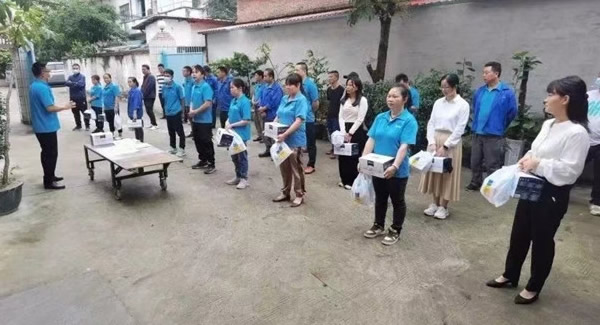 致（zhì）敬勞動者，感（gǎn）悟勞動的意（yì）義|廣（guǎng）有五金&東莞合（hé）頁