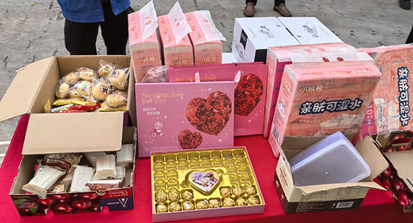 致敬（jìng）最美（měi）的她，共赴春日溫情（qíng）之約|富二代成人斗音五金（jīn）&東莞（wǎn）合頁?